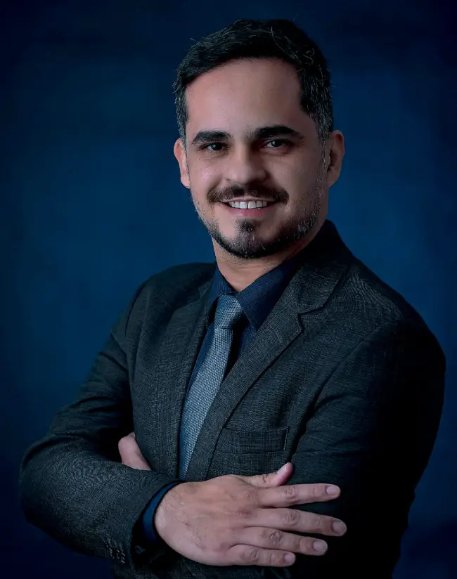 George Pinheiro